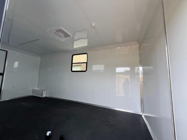 hybrid enclosed trailer 8.5x30ta
