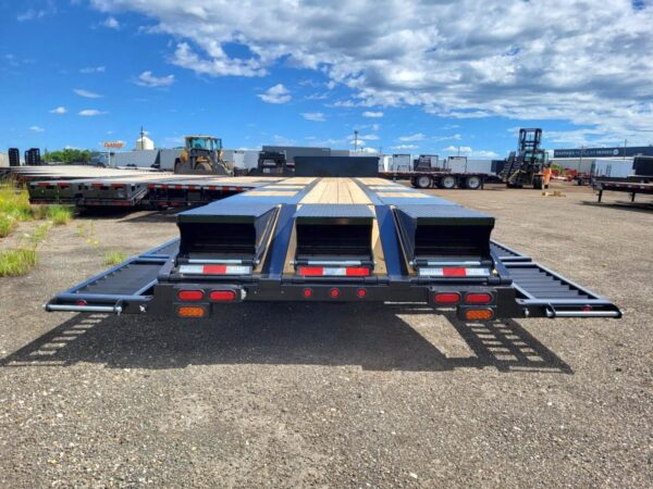 2025 behnke fifth wheel high clearance sprayer trailer