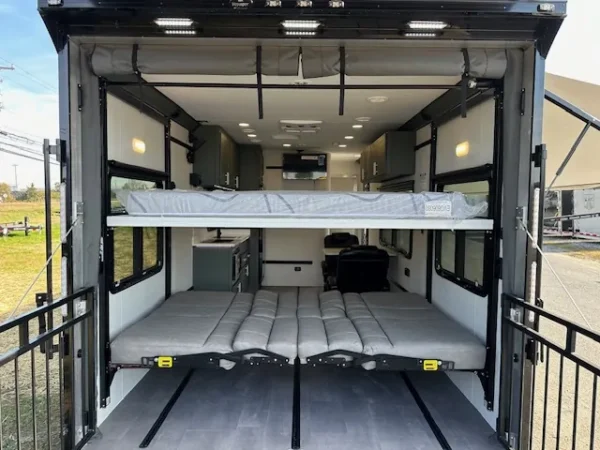 atc 8.5x28 aluminum travel trailer toy hauler pla 550