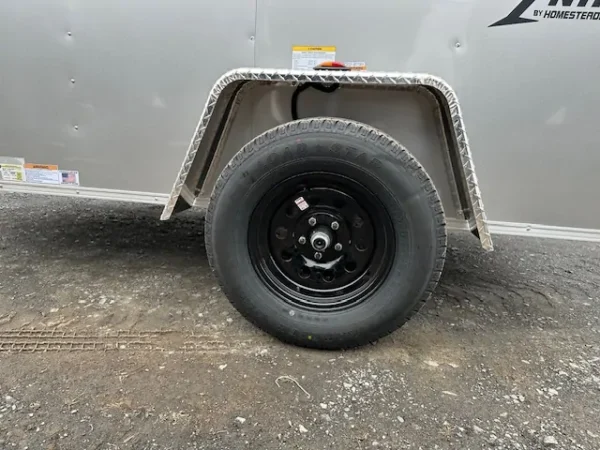 homesteader 5 x 8 enclosed v nose cargo trailer ramp door