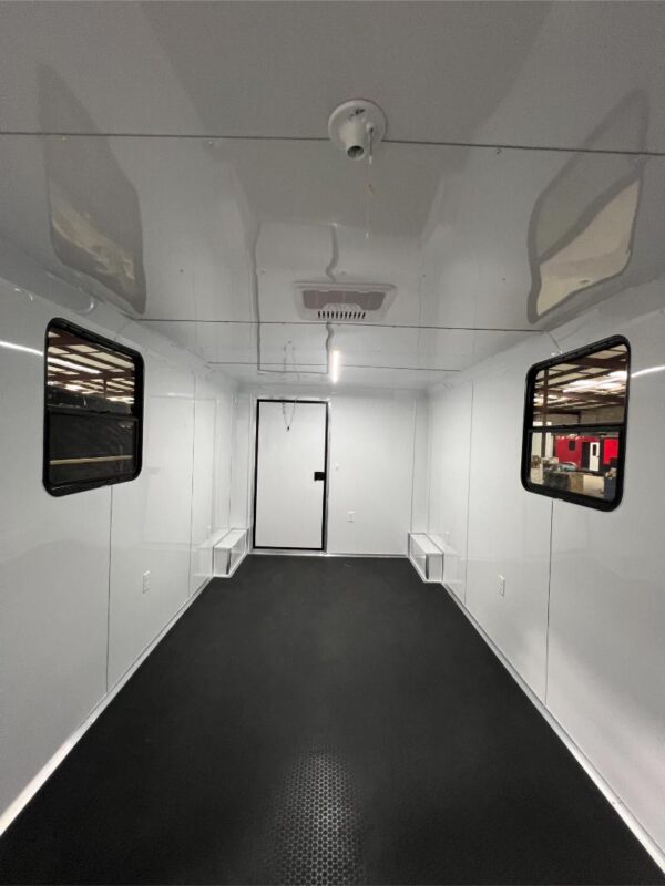 hybrid enclosed trailer 8.5x30ta