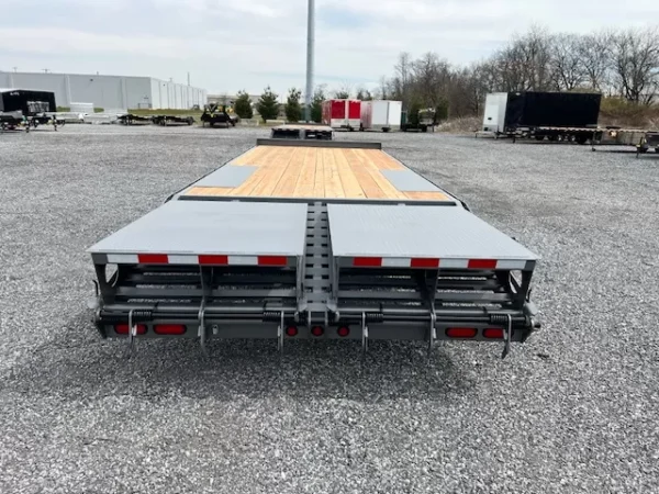 bwise 8 x 24 deckover equipment trailer full width ramps