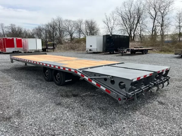 bwise 8 x 28 deckover equipment trailer full width ramps