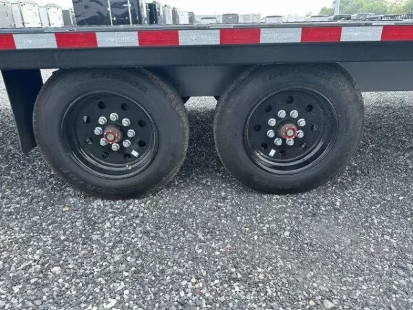 bwise 8 x 26 gooseneck deckover equipment trailer – power tilt