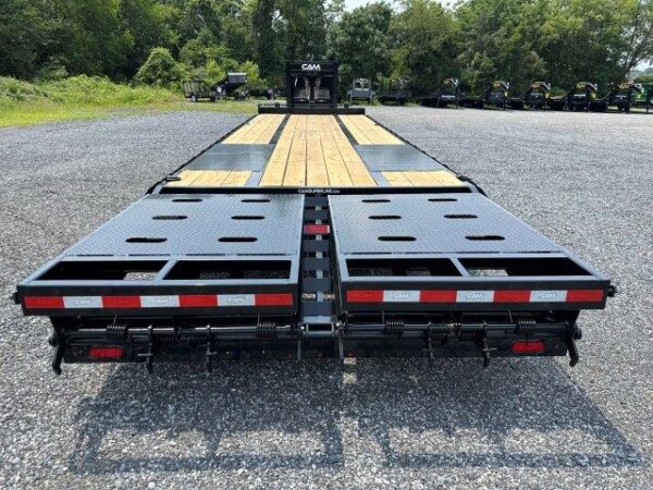 cam superline 8 x 30 deckover gooseneck equipment trailer