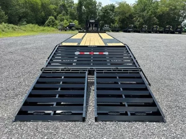 cam superline 8 x 30 deckover gooseneck equipment trailer