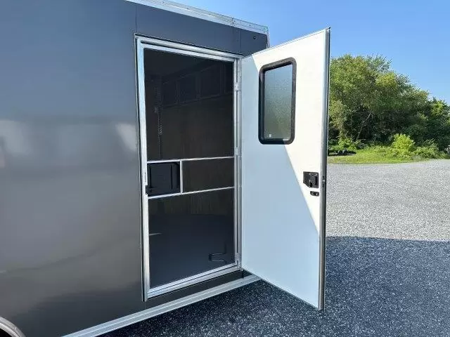 car mate 8.5 x 16 enclosed v nose cargo trailer a/c unit car mate 8.5 x 16 enclosed v nose cargo trailer a/c unit