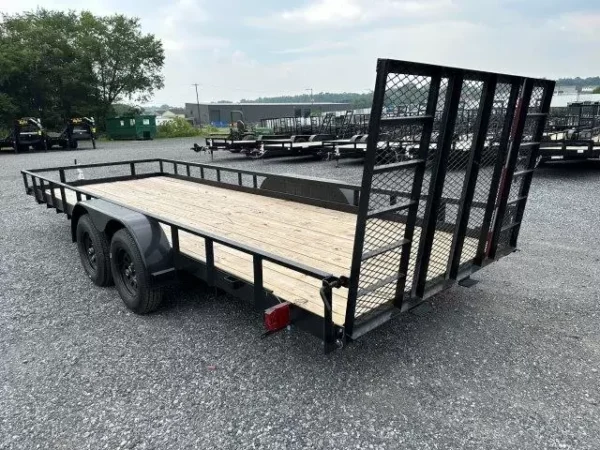 carry on 7 x 20 landscape utility trailer – rear ramp gate