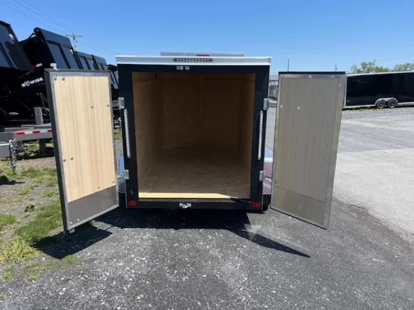 covered wagon 5 x 8 enclosed cargo trailer