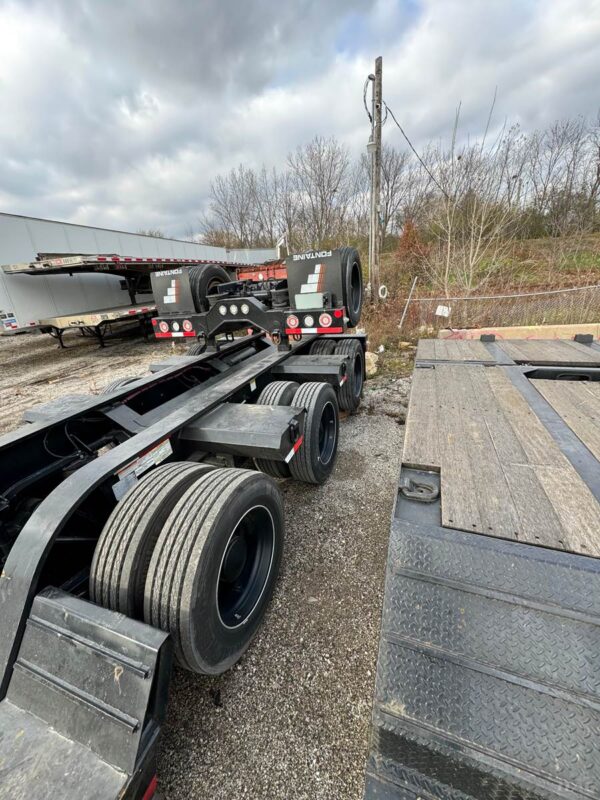 2022 fontaine 53ft lowboy trailer 60 ton